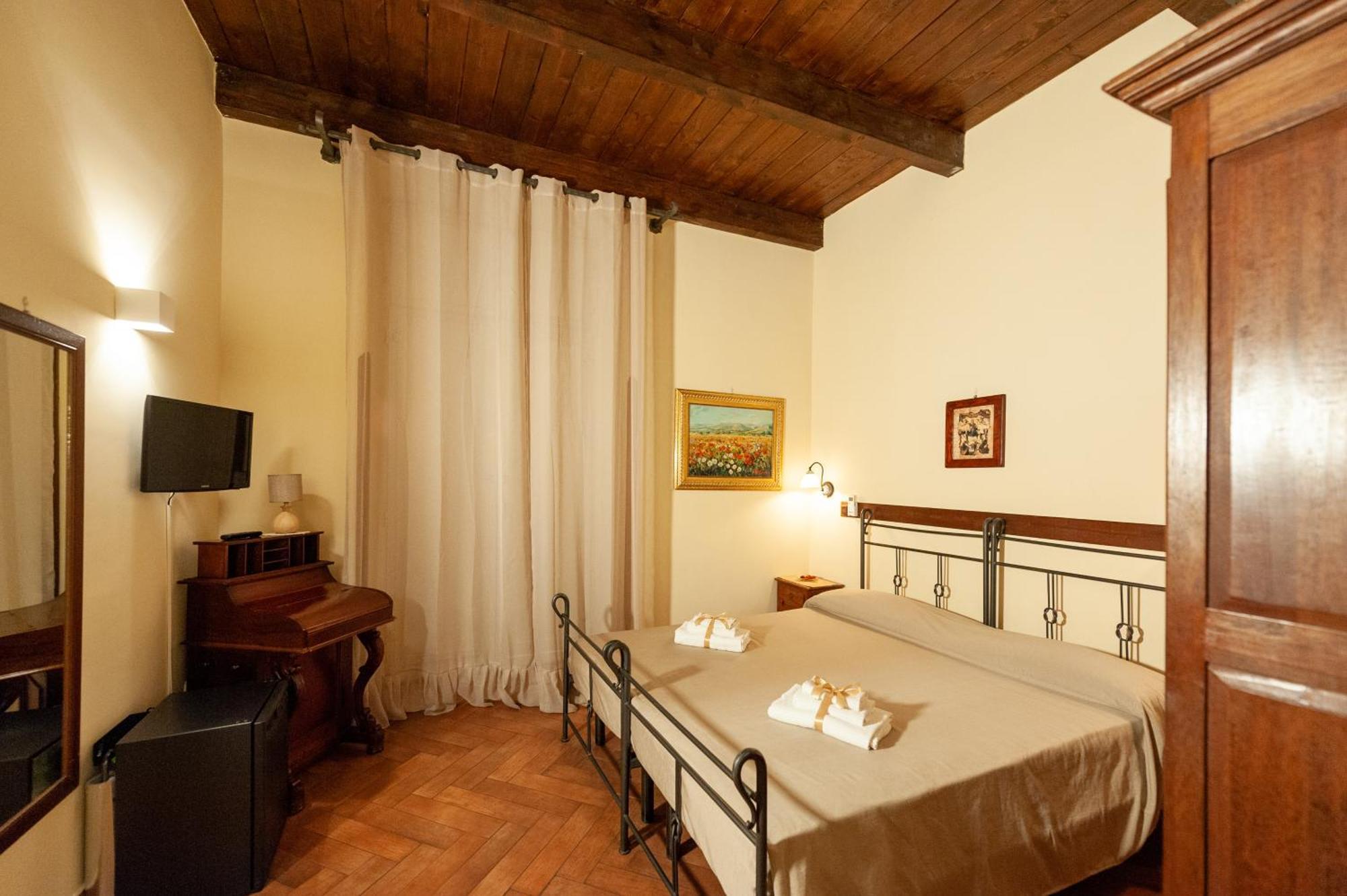 B&B Conte Cavour Neapol Exteriér fotografie