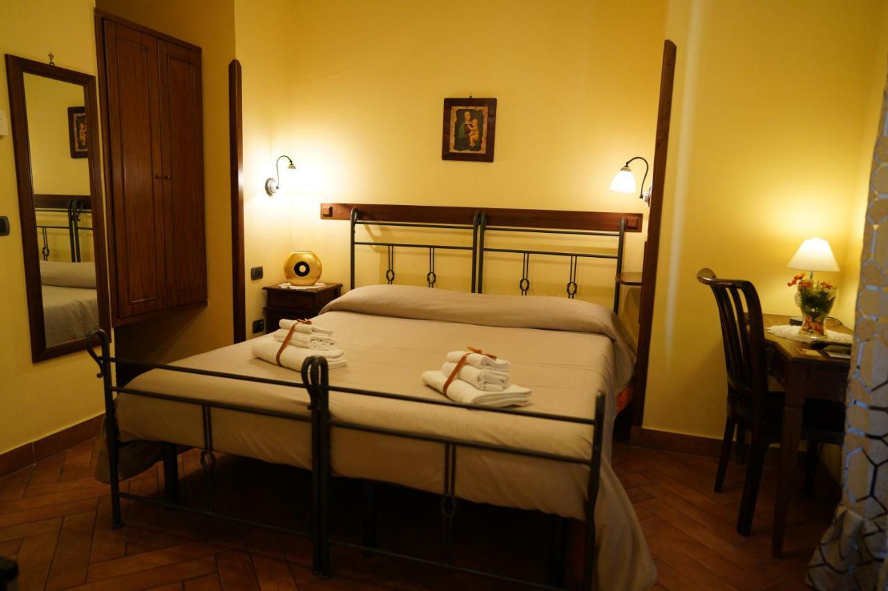 B&B Conte Cavour Neapol Exteriér fotografie