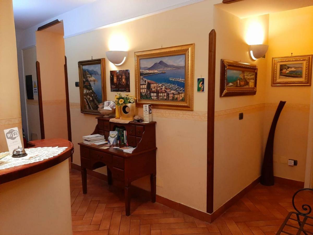 B&B Conte Cavour Neapol Exteriér fotografie